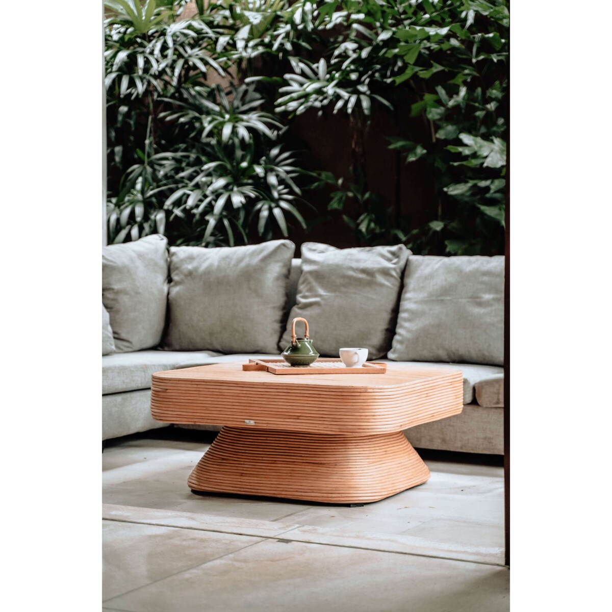 CARLA STOLIK TEGAL PROSTY