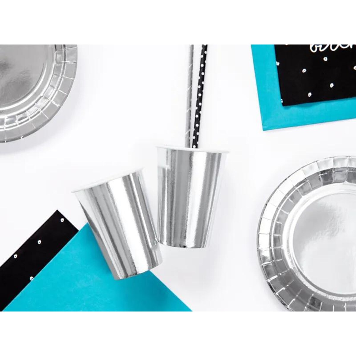 Kubeczki papierowe srebrne 220 ml