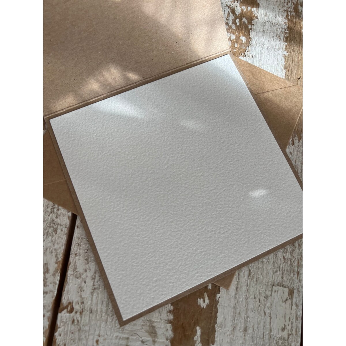 Wyjątkowa ręcznie robiona kartka prezent na walentynki, walentynkowa - walentynka z sercem Love is in the air