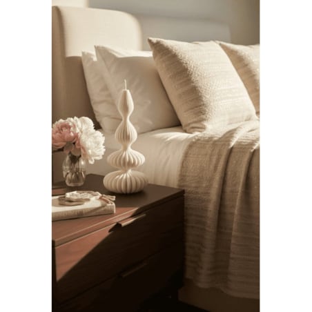 Świeca sojowa Elise o geometrycznej formie – elegancka dekoracja do stylowego wnętrza