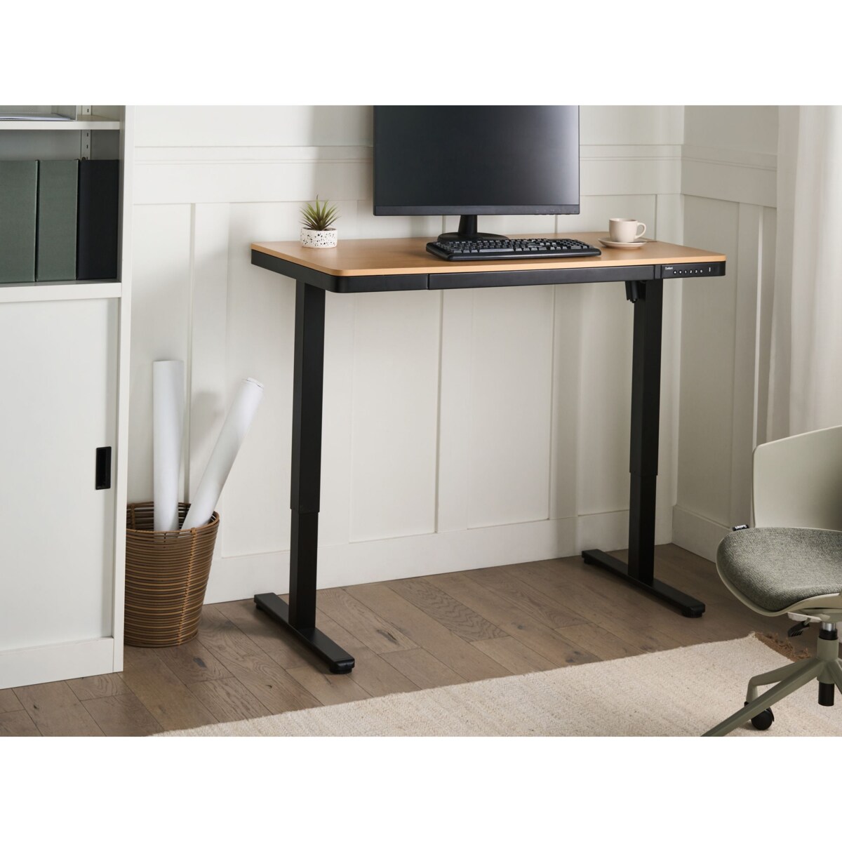 Biurko regulowane elektrycznie PENLY Czarny/ jasny brąz 120 cm 60 cm Z portem USB