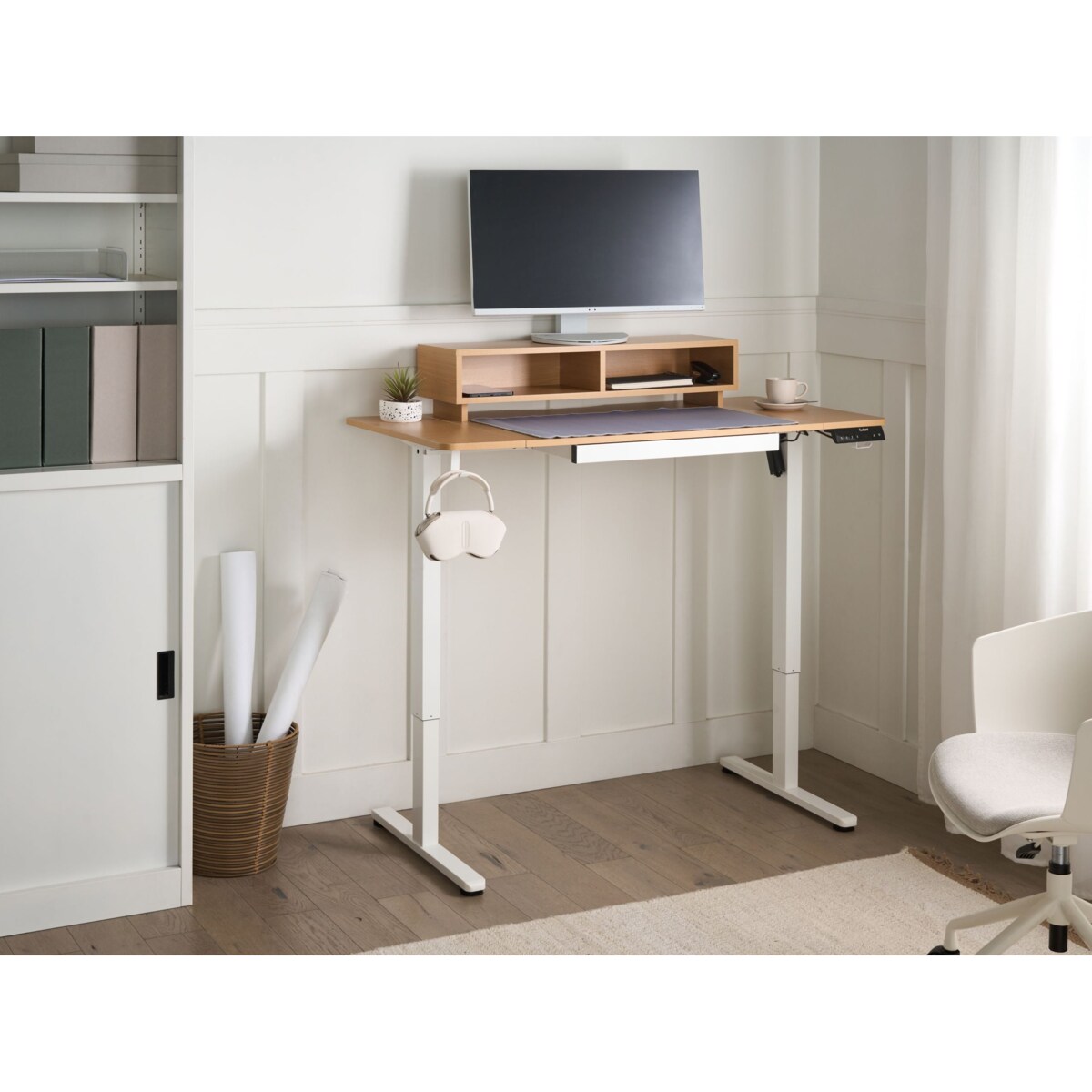 Biurko regulowane elektrycznie LUCAMA Jasny brąz/ biały 120 cm 60 cm Z portem USB