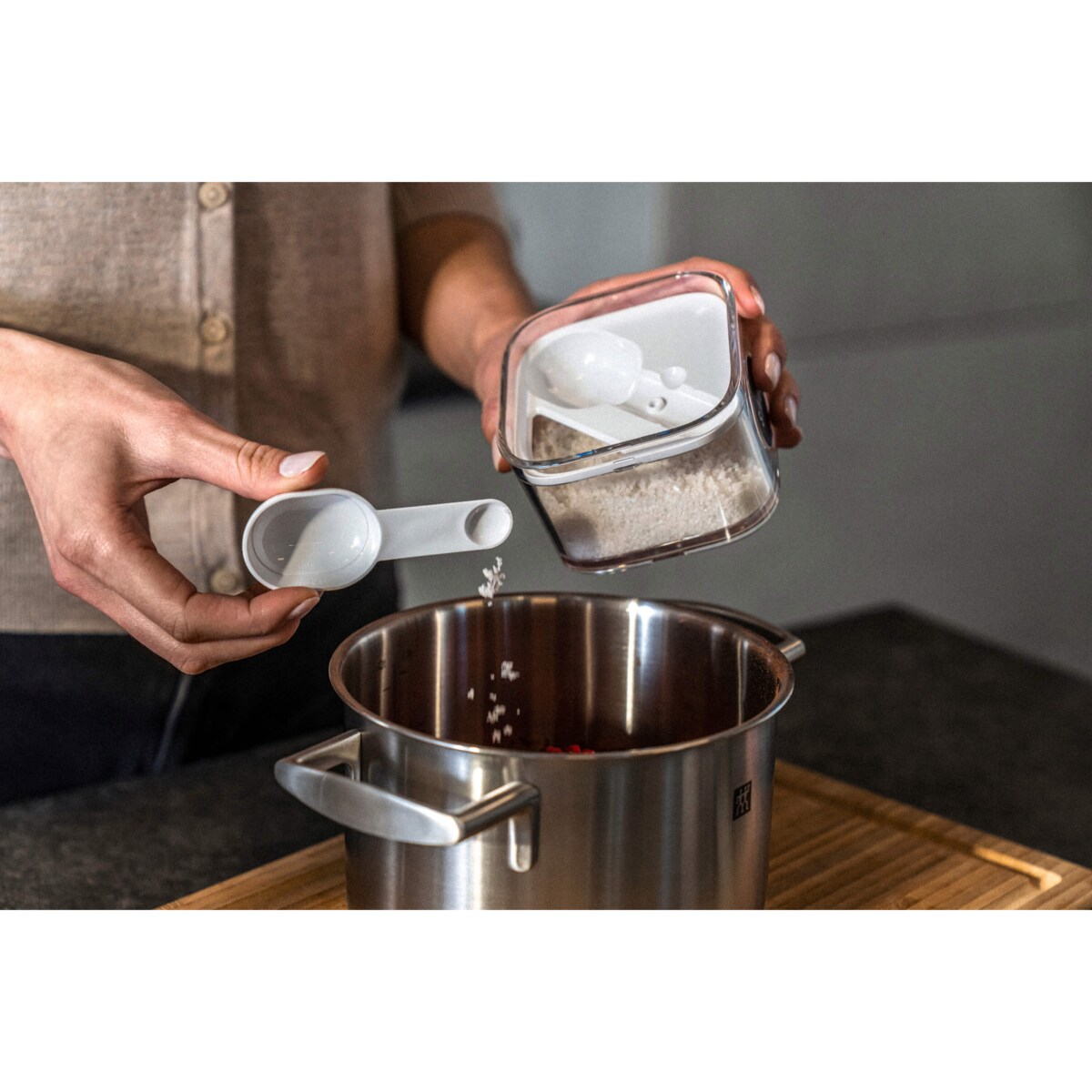 Plastikowy pojemnik S Zwilling Fresh & Save Cube - 320 ml