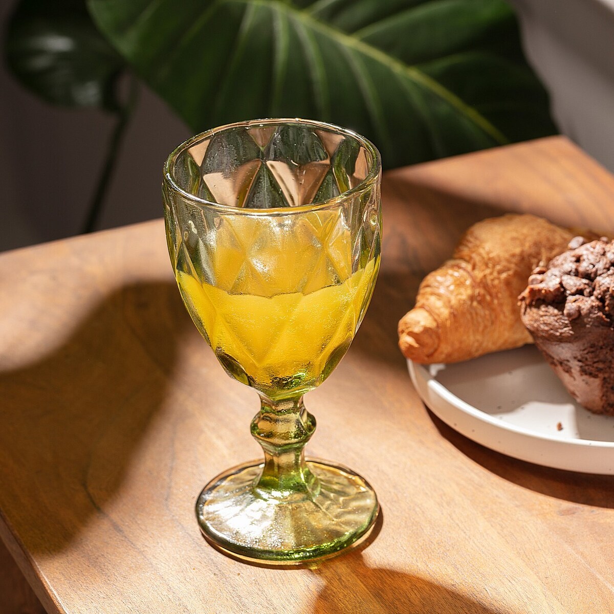 Kieliszek Basic Green 330ml, 9 x 17 cm