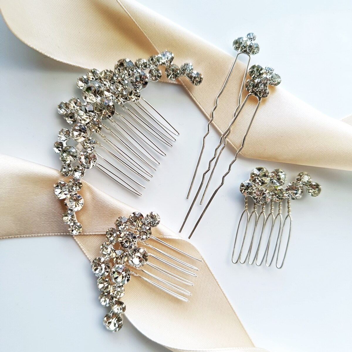 Srebrny zestaw ozdób do fryzury ŚLUBNEJ eleganckie upięcie glamour kryształ