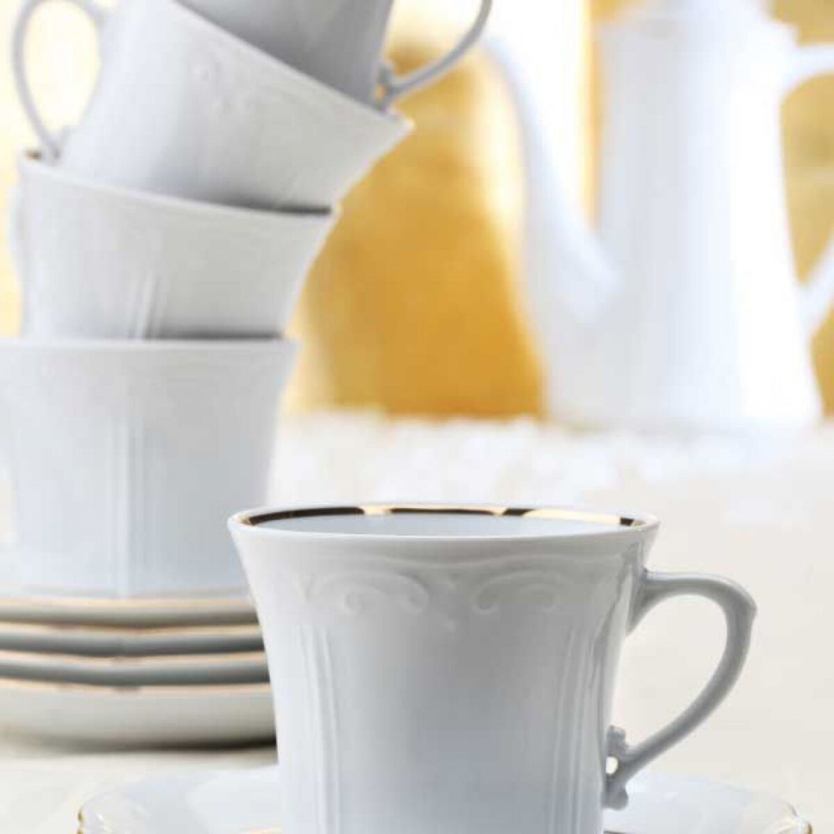 Zestaw obiadowo-kawowy dla 12 osób 110 el. Kamelia Złota Linia B014