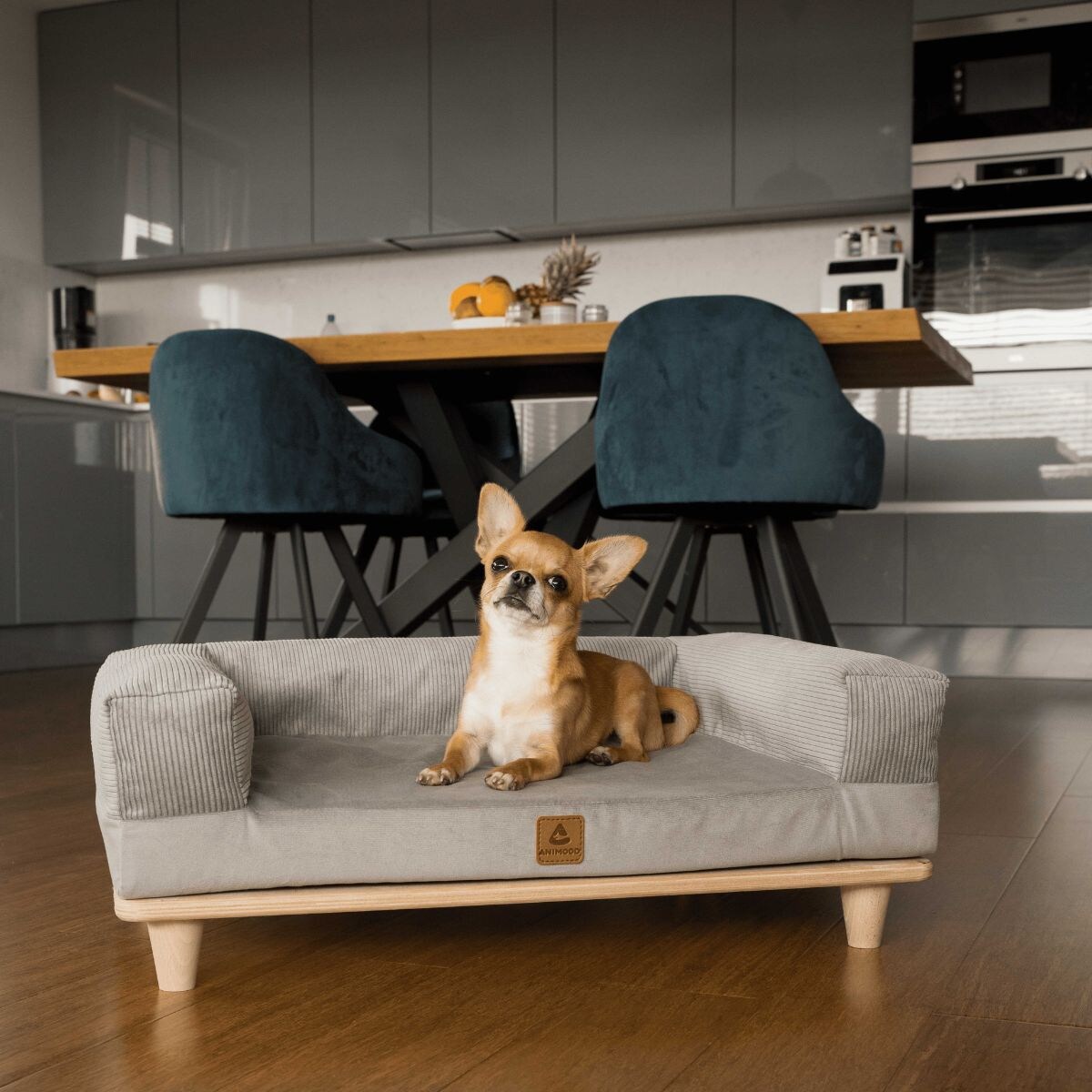 Animood Legowisko sofa Sonya rozmiar: uniwersalny, kolor: szary, materiał: welur/sztruks