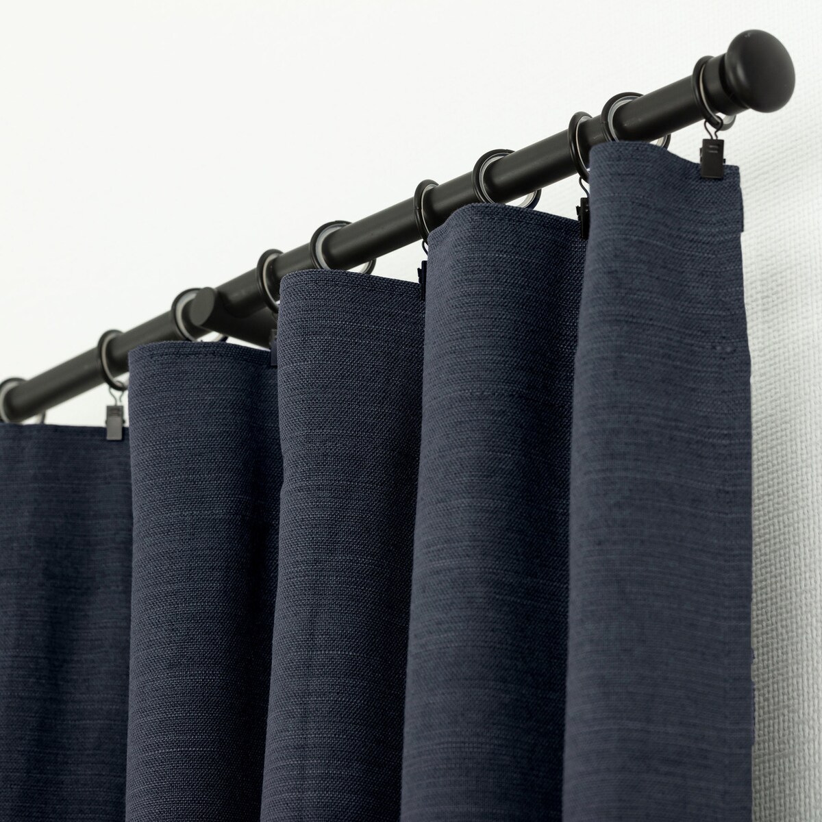 Zasłona BASIC na taśmie marszczącej 140x280 cm granatowy 1 szt. 140x280 granatowy-niebieski