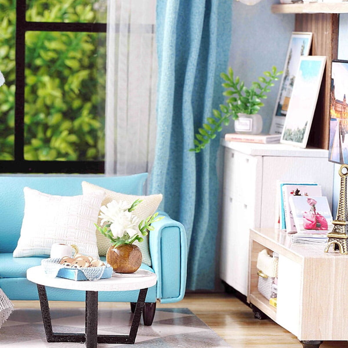 Miniaturowy domek - Pokój Antka