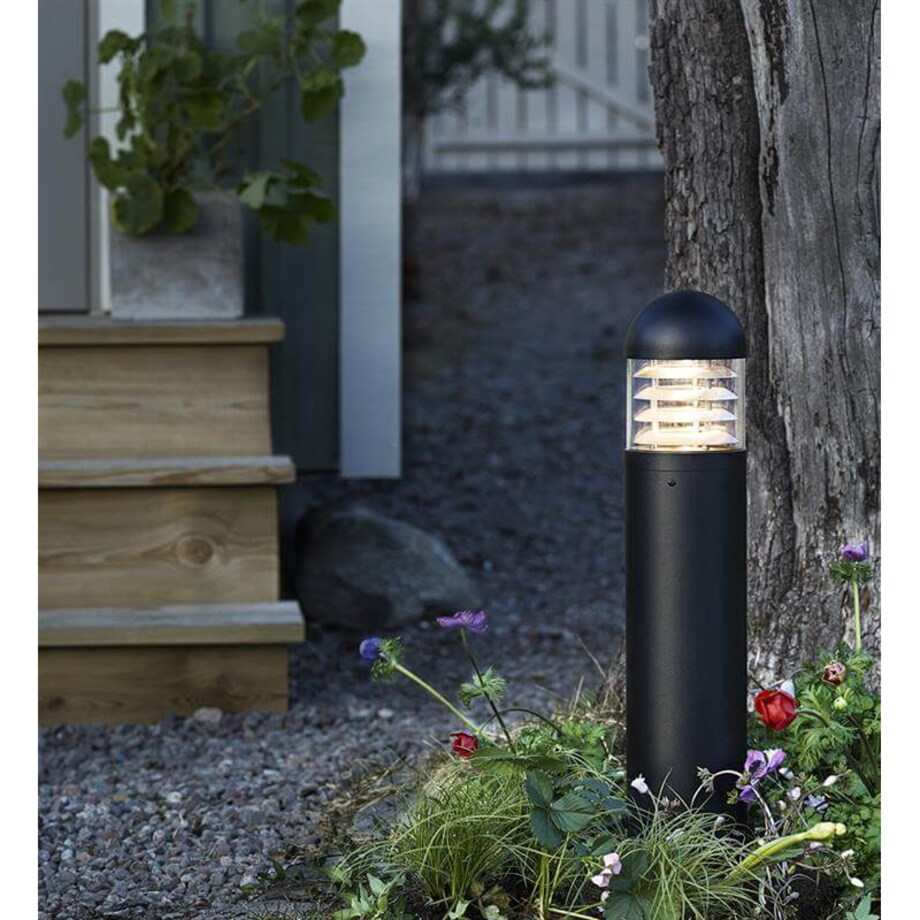 Stojąca lampa metalowa Garden słupek ogrodowy czarny