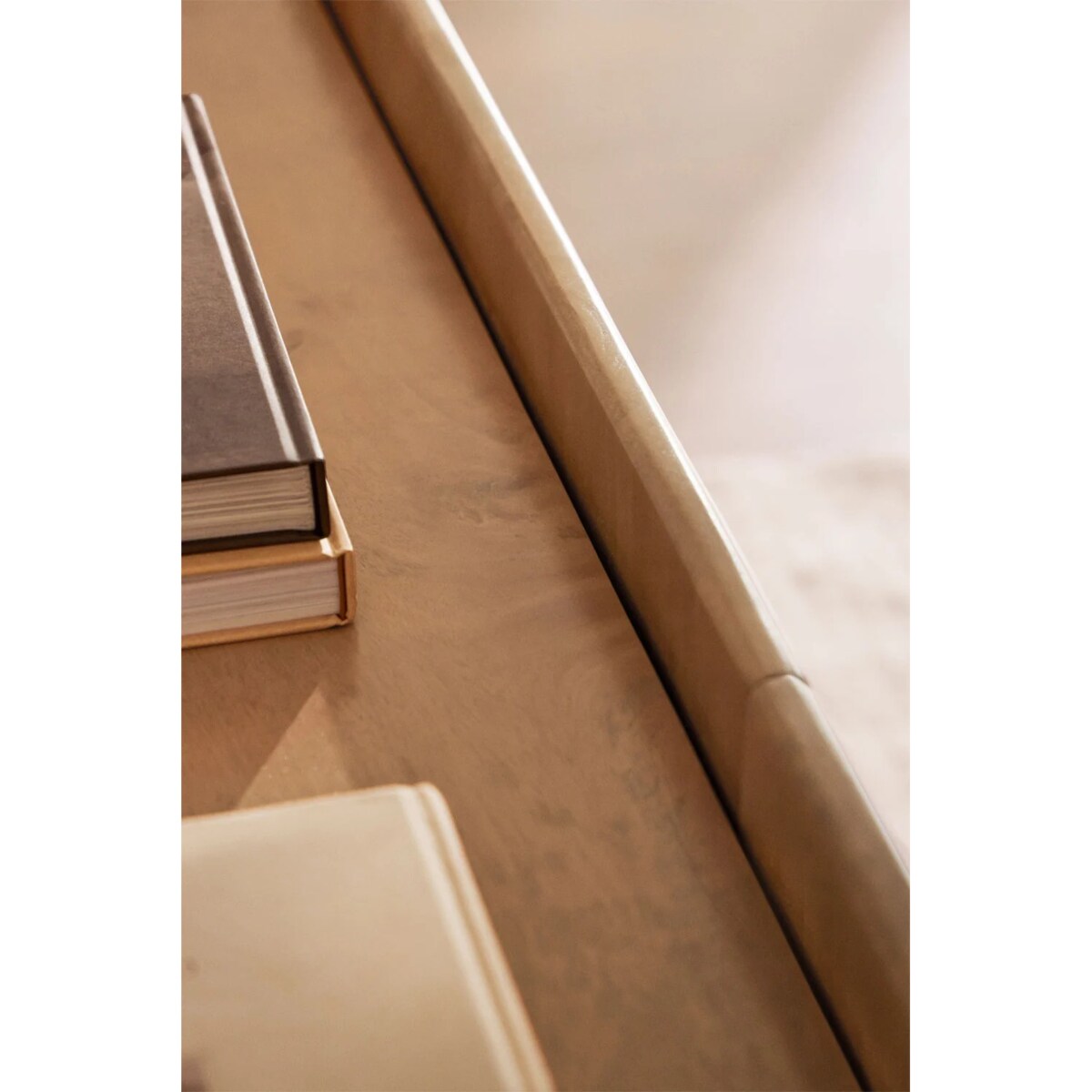 Komoda z drewna mango Agathe 160x40 cm naturalna