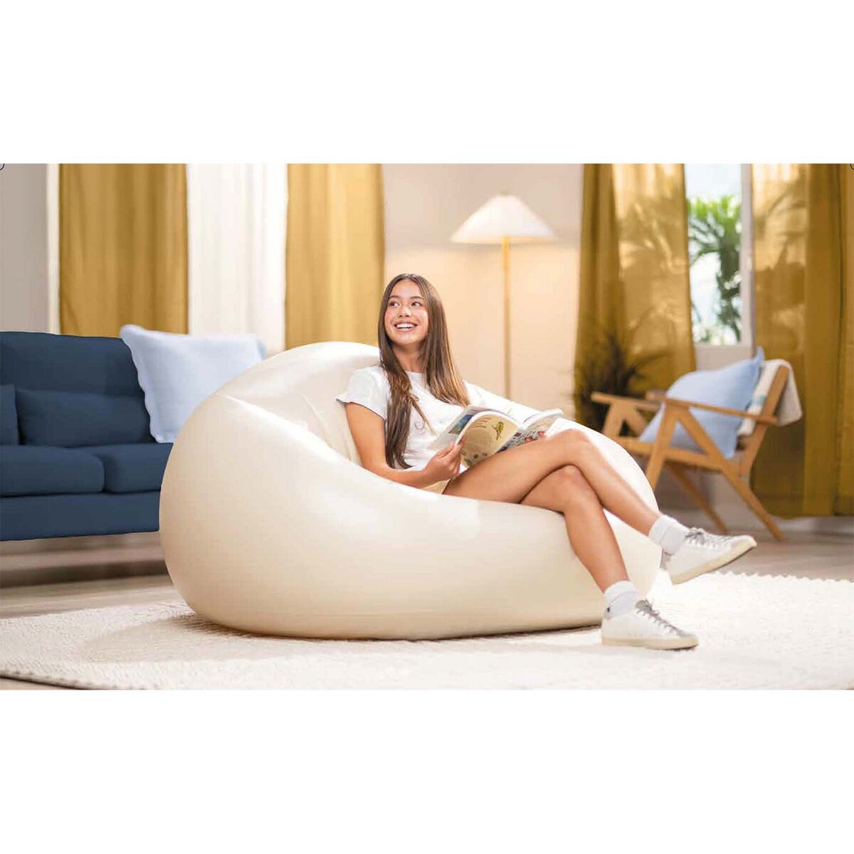 Pufa Fotel Dmuchany Intex 66505 welurowy Jednoosobowy 137x127x74 cm beżowy