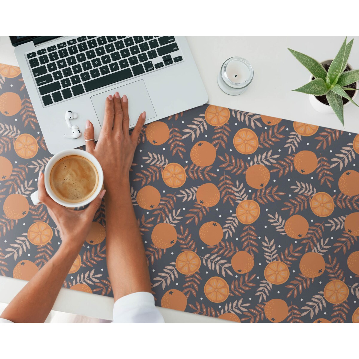 Pomarańczowa mata na biurko Pomarańcze i liście, 120x60 cm