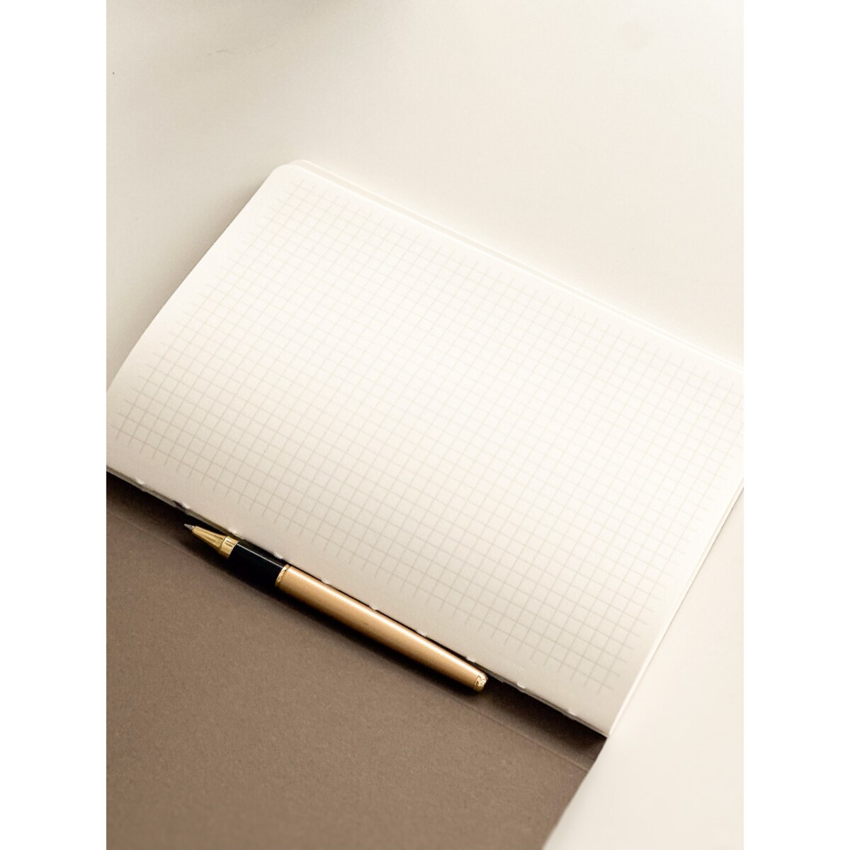 Zestaw trzech ekologicznych notesów – kratka, linie, kropki!