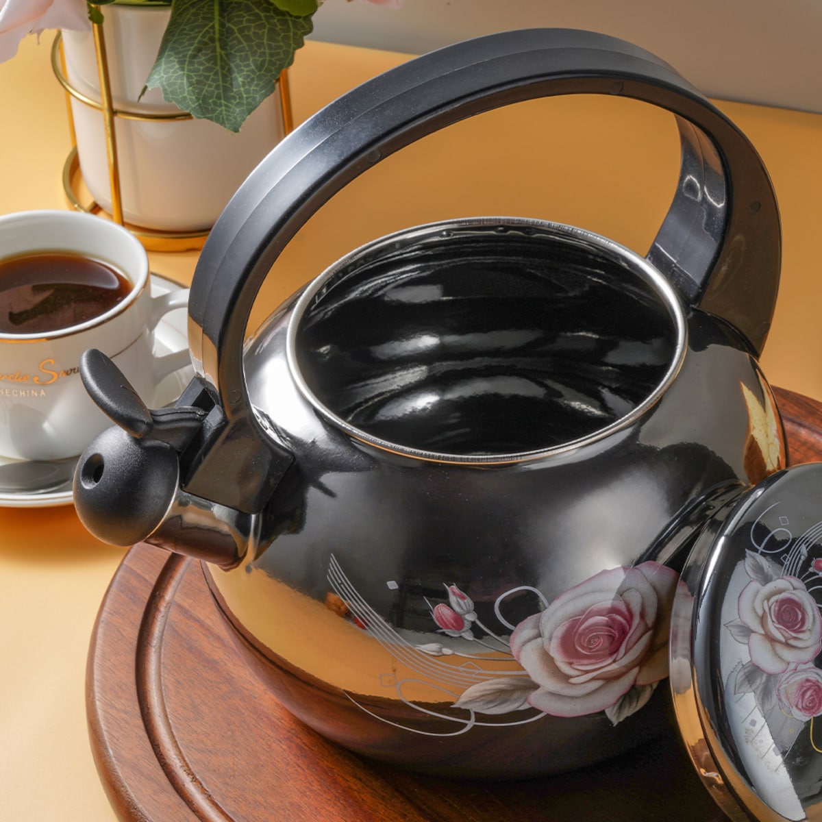 Czajnik Czarny Retro Emaliowany 2.2L Z Gwizdkiem Gaz Indukcja