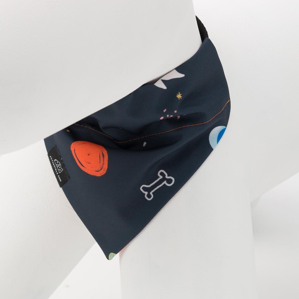 Bandanka "I need space" na obrożę - Rozmiar: L, Rodzaj: Do obroży