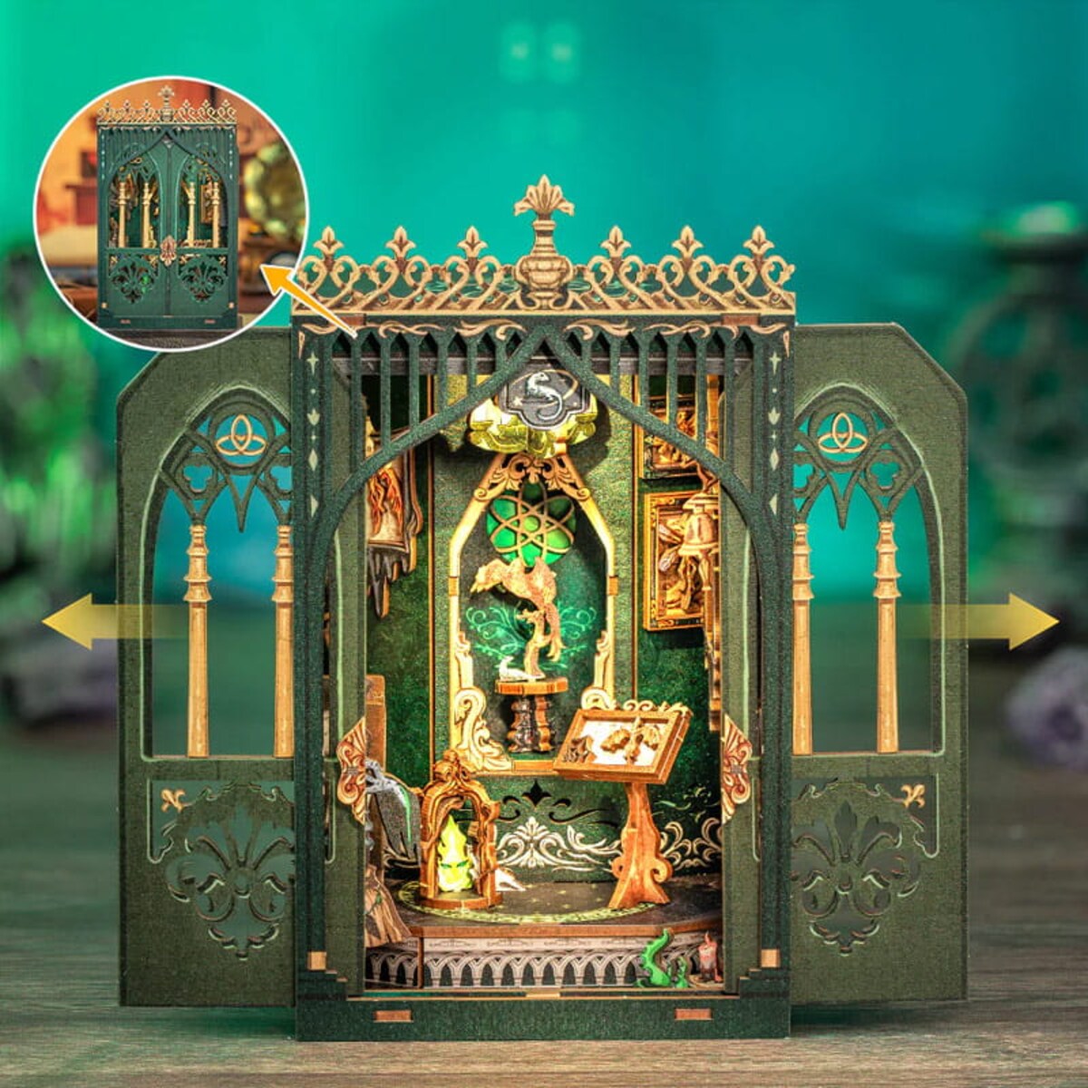 Miniaturowy domek mini Book Nook - Niezwykłe Herbarium - CuteBee