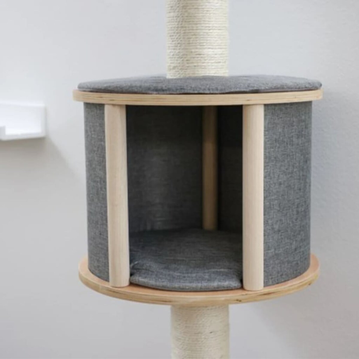 Kerbl Drapak dla kota naścienny Dolmit Tofana, szary, 168 cm, 81540