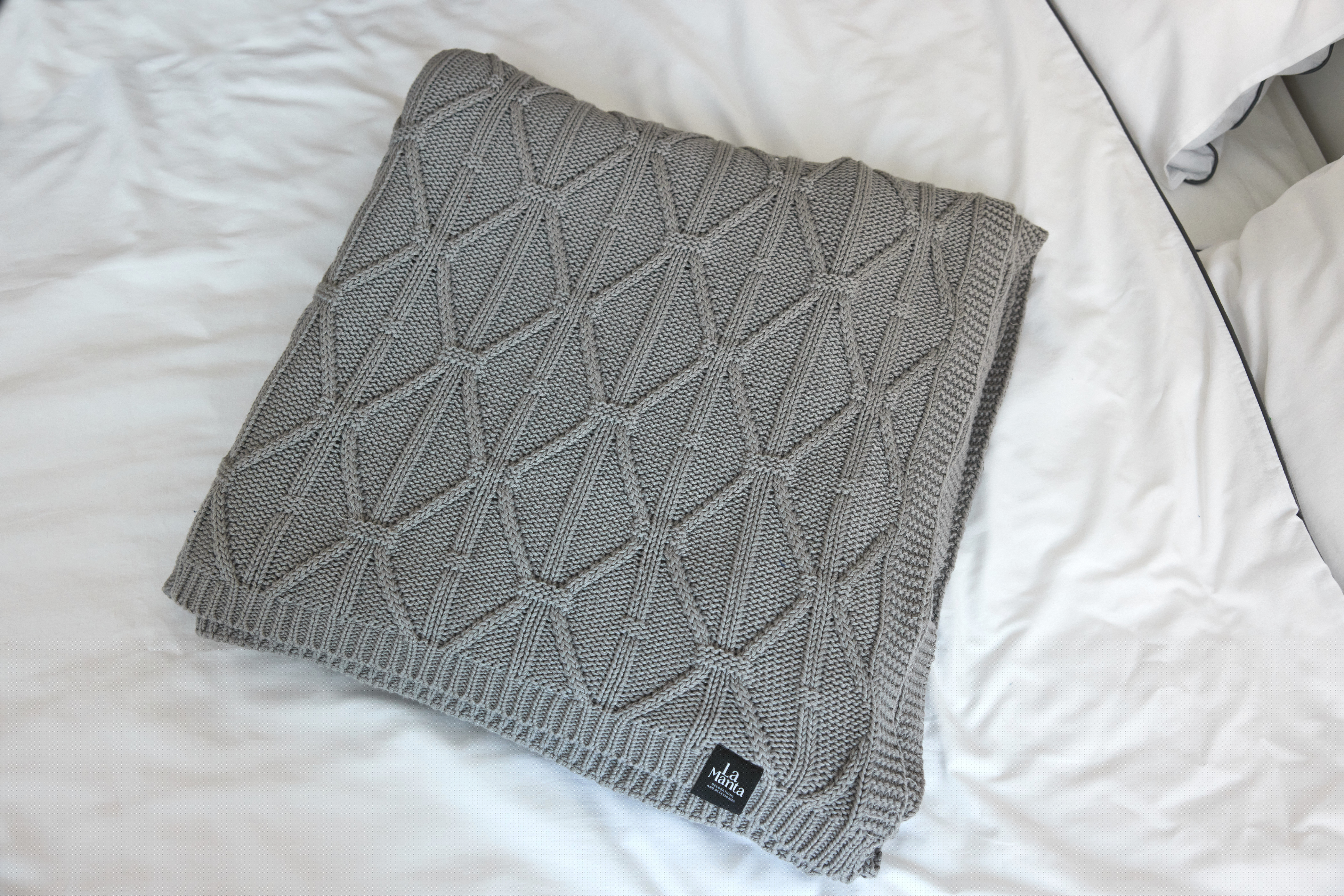 Narzuta brytyjska szara, 220 x 240 cm, La Manta