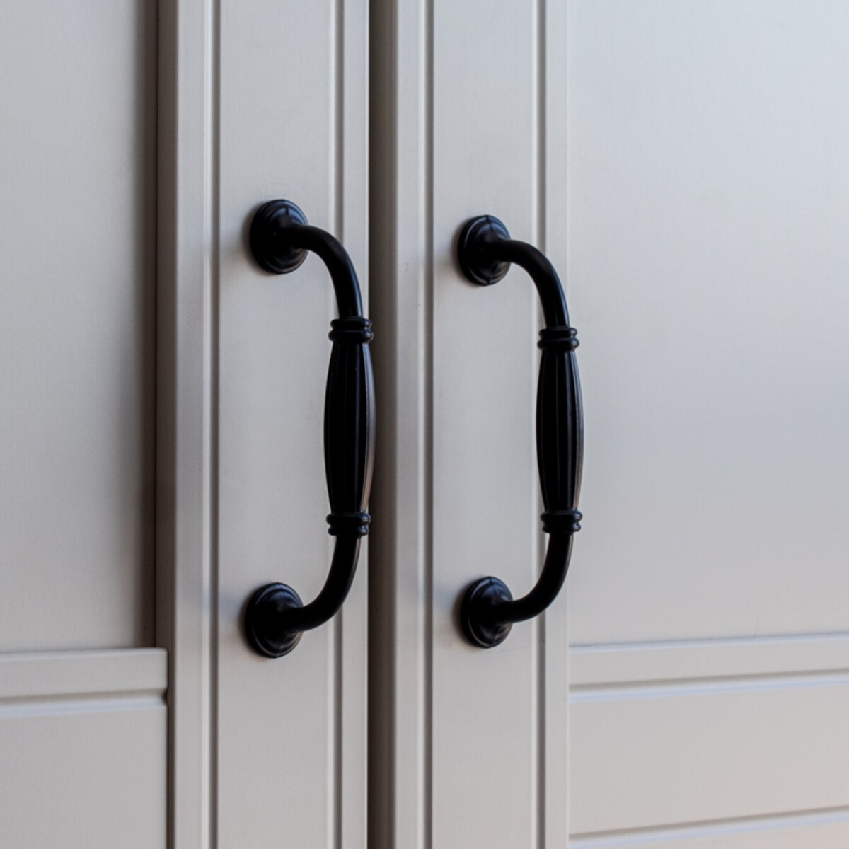 10x uchwyt meblowy czarny uchwyt do mebli szafek szuflad klasyczny