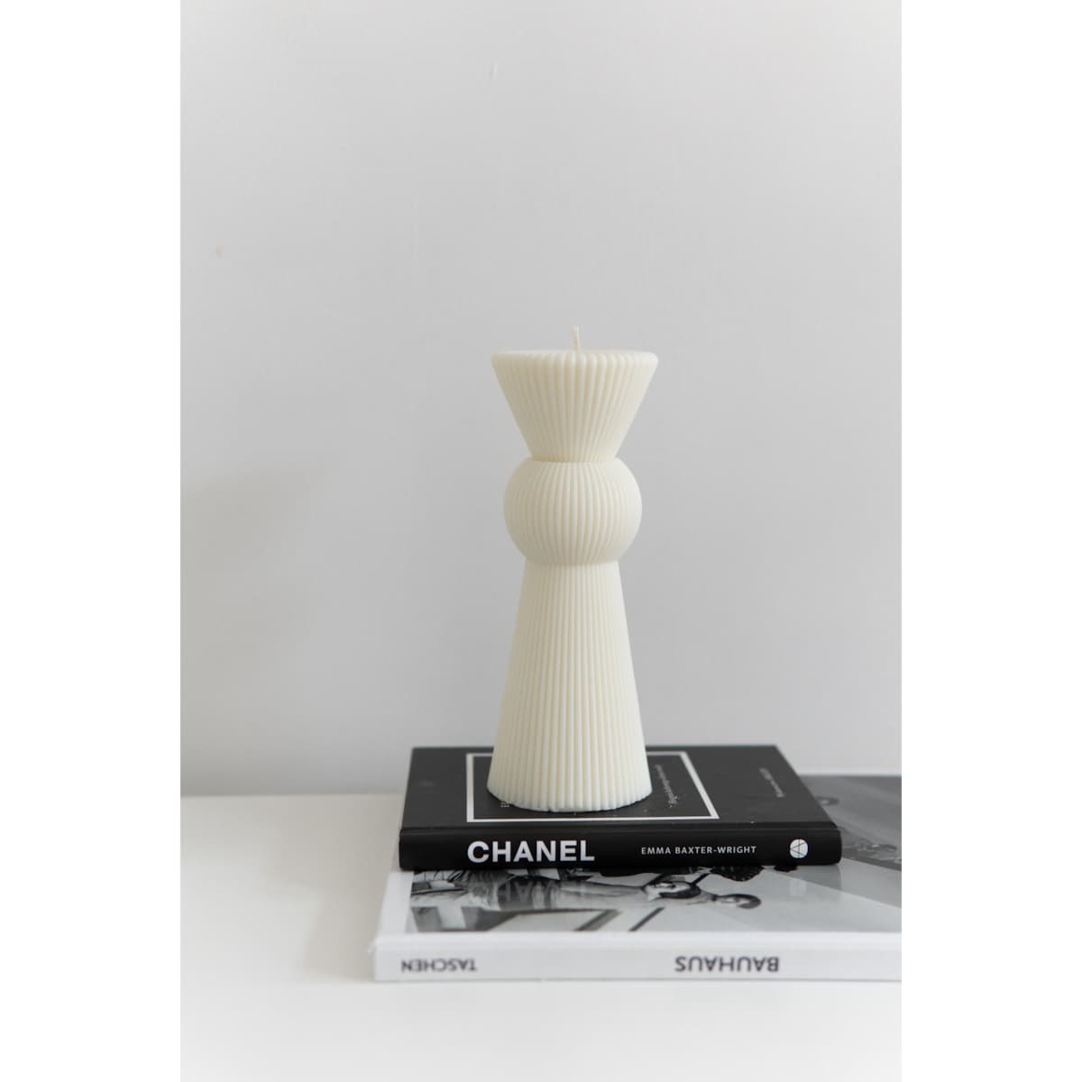 Świeca sojowa geometryczna Tonga S, 450 g, INSPIRA