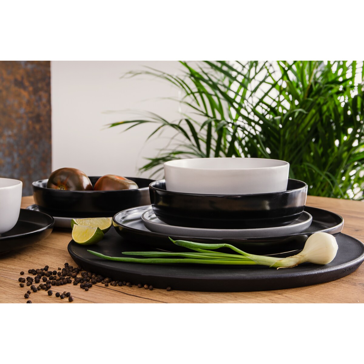 KONSIMO VICTO Zestaw obiadowy 6-osobowy czarno-szaro-biały/czarny (24 elementy)