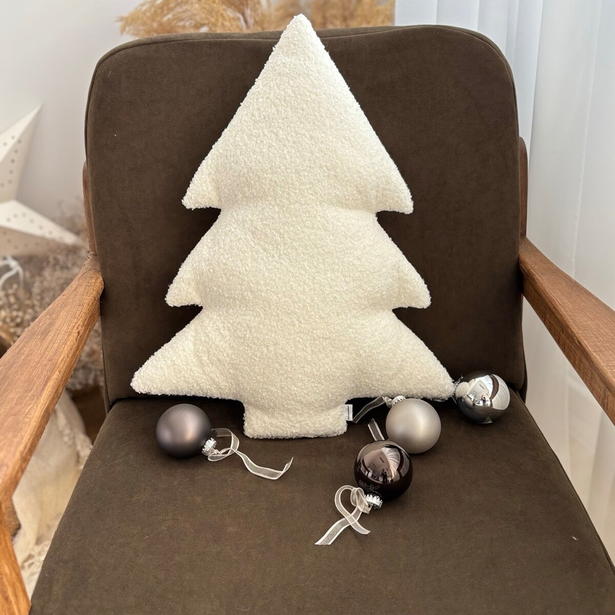 Poduszka Choinka boucle biała