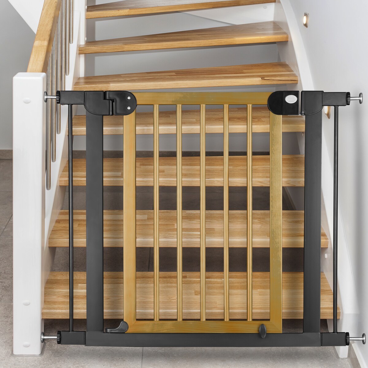 Barierka zabezpieczająca ochronna na schody i drzwi Nukido