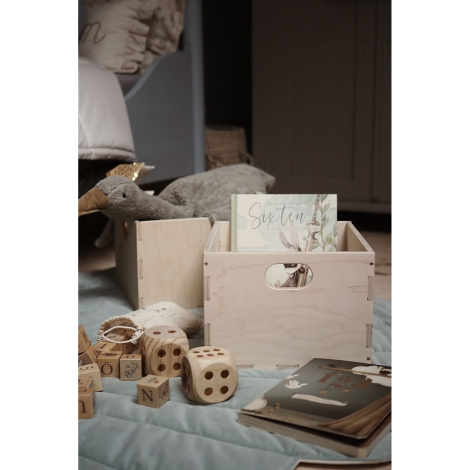 Drewniana skrzynia na zabawki 2 szt.