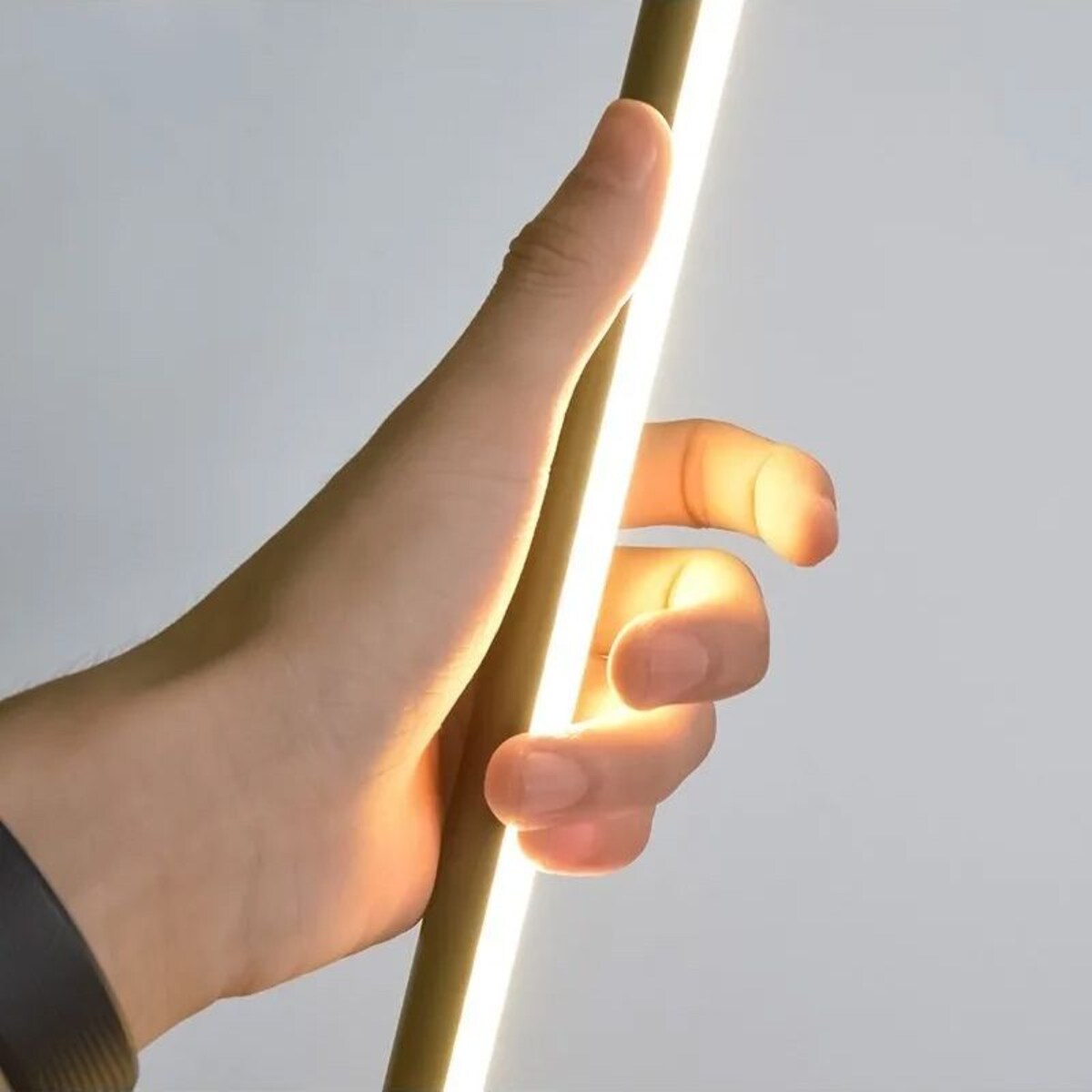 Lampa Podłogowa Led App1416-F Led Złoty, Metal