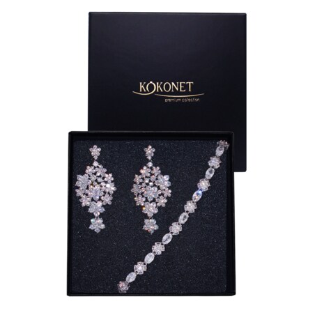 Efektowny komplet ślubny 2 elementy kolczyki bransoletka zestaw kwiatowy