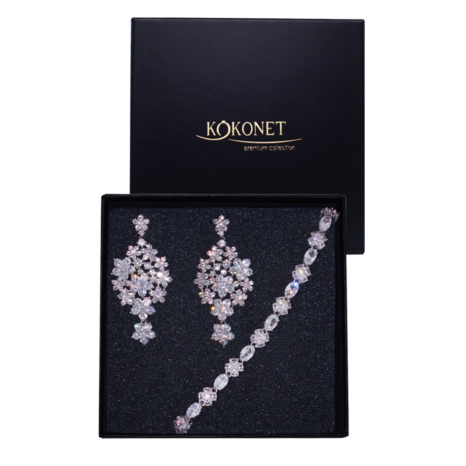 Efektowny komplet ślubny 2 elementy kolczyki bransoletka zestaw kwiatowy