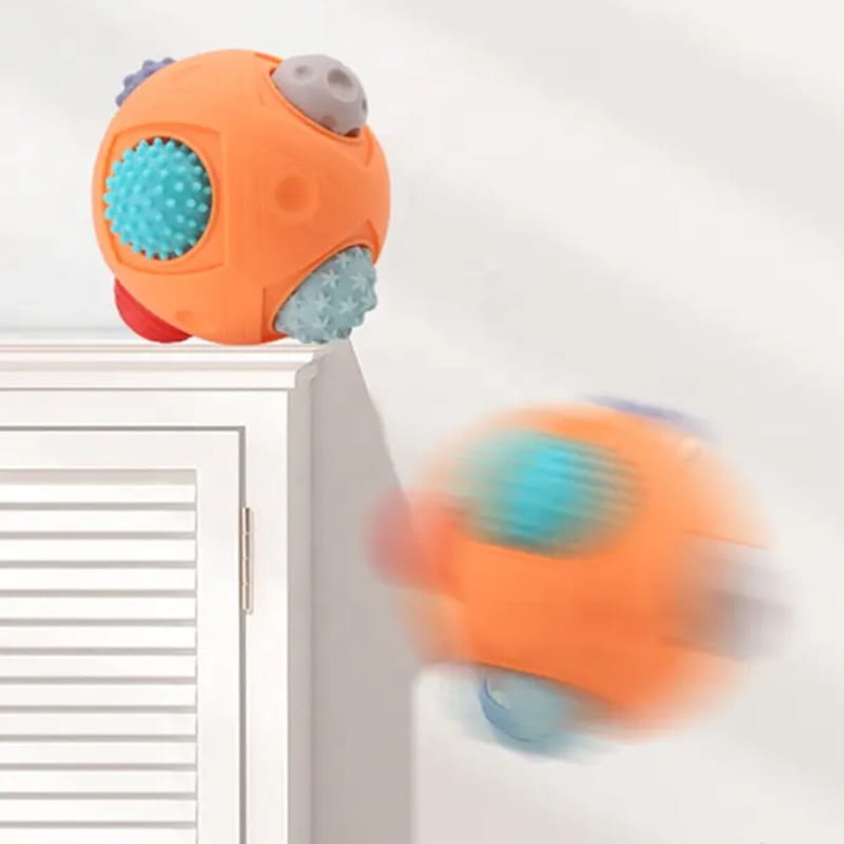 Kula sensoryczna z piłeczkami - miękkie klocki