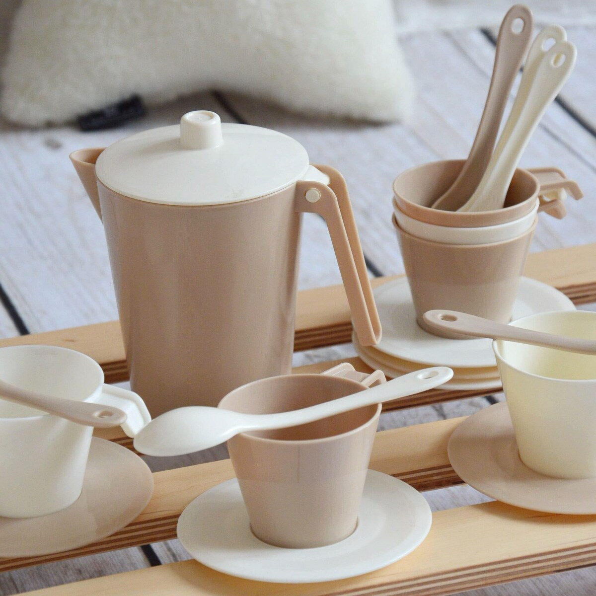 Biszkoptowa Chmurka Serwis kawowy 19 el.