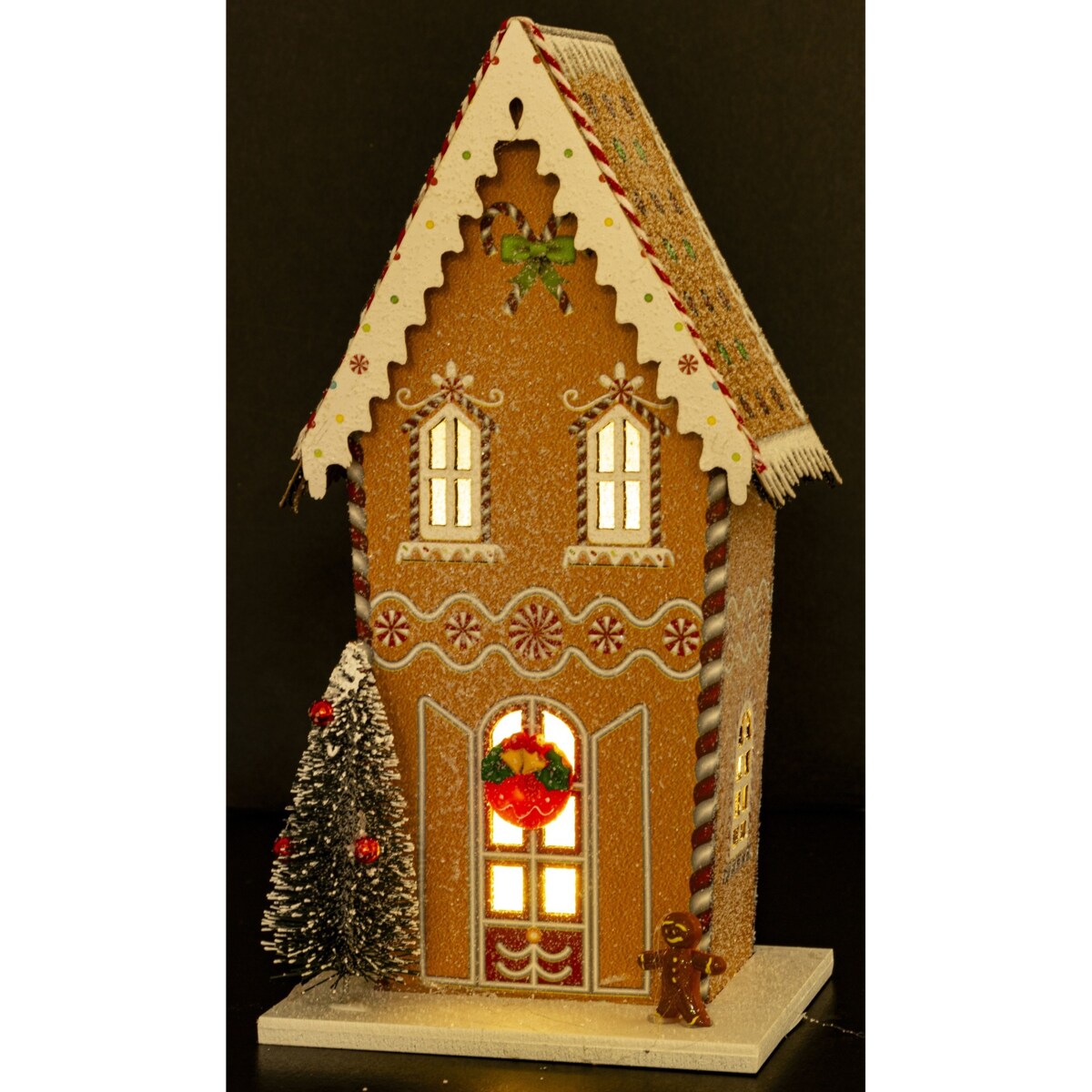 Domek LED świąteczny z choinką 22 cm