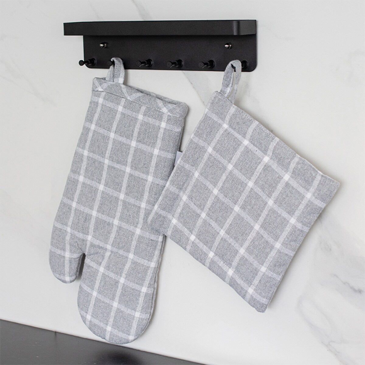 Wieszak ścienny z półką na klucze akcesoria czarny metalowy haczyki