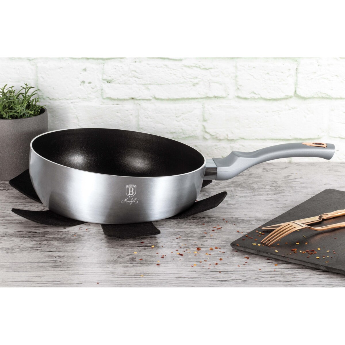 Patelnia głęboka 26cm Titanium BERLINGER HAUS Moonlight