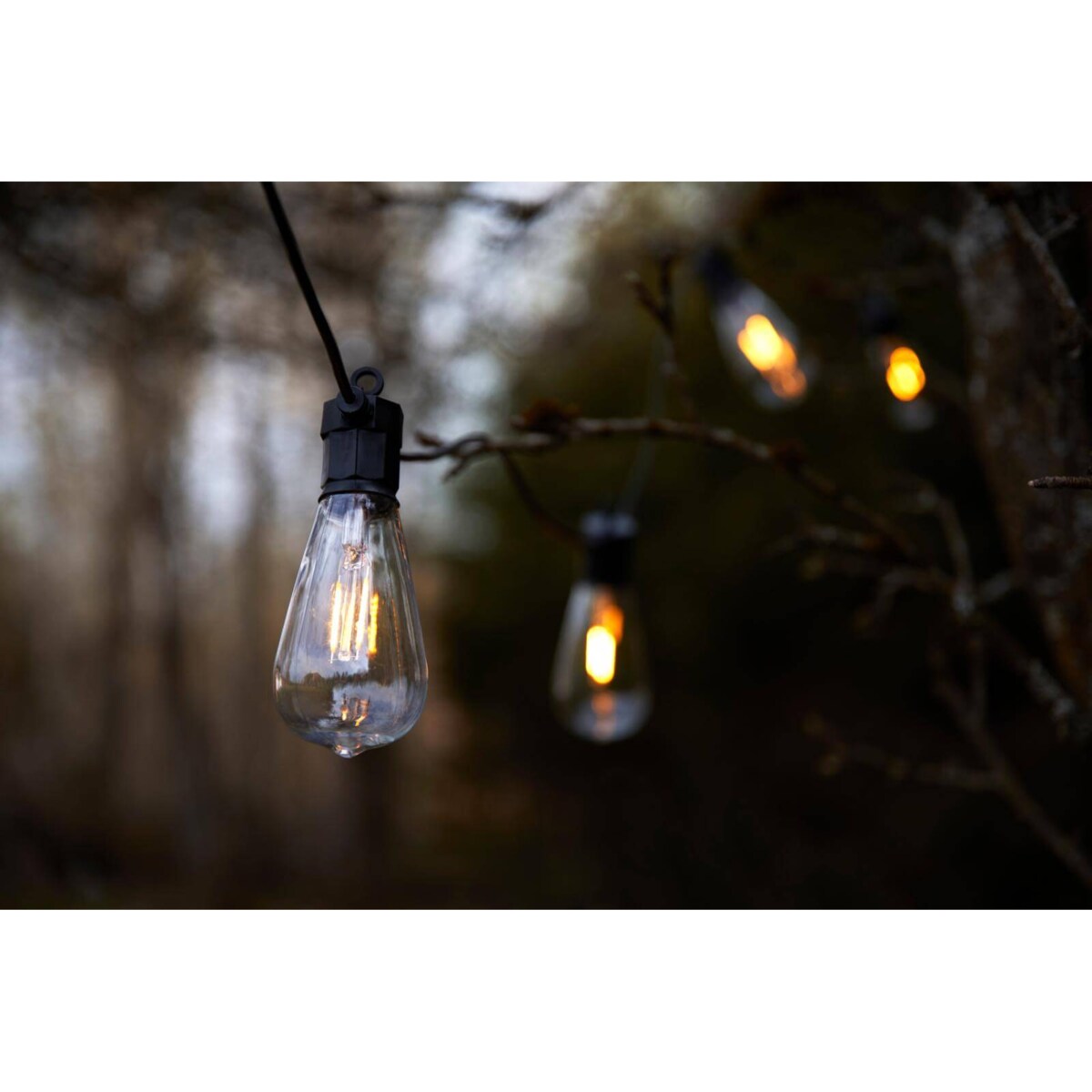 Dekoracyjna girlanda zewnętrzna LED 2,4W 5,5m czarna