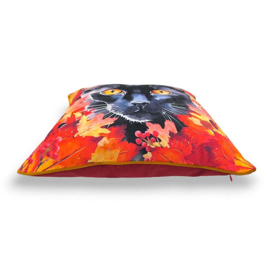 Poduszka dekoracyjna z Czarnym Kotem 40x40 Jesienne Liście