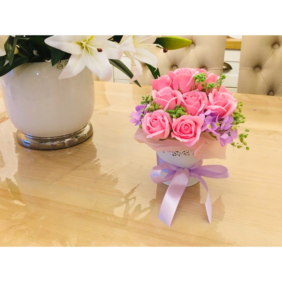 BUKIET KWIATY MYDLANE pachnące na prezent upominek urodziny imieniny róże