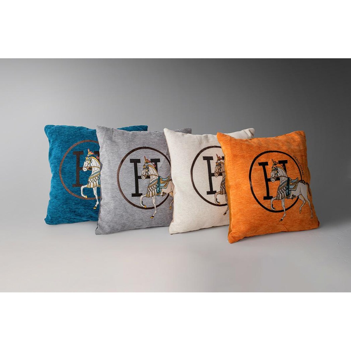 Poduszka dekoracyjna SHP PARIS HOME pomarańczowa