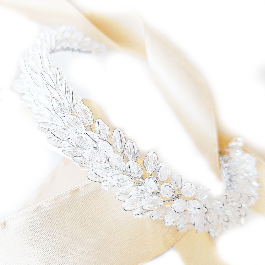 Szeroka srebrna opaska gałązka do włosów z kryształkami