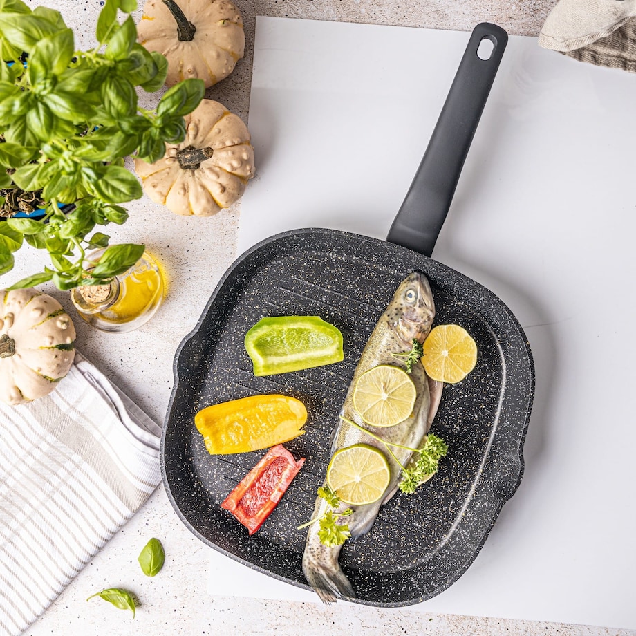 Patelnia grillowa z powłoką marmurową 28cm indukcja KLAUSBERG