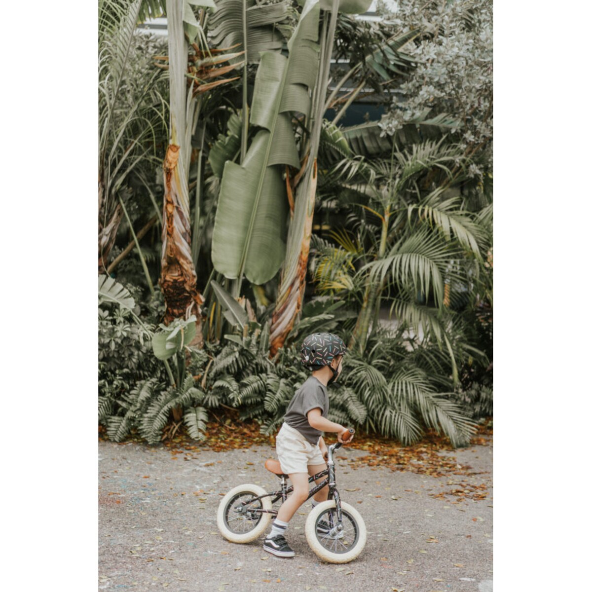 Banwood dziecięcy kask rowerowy Marest Allegra black