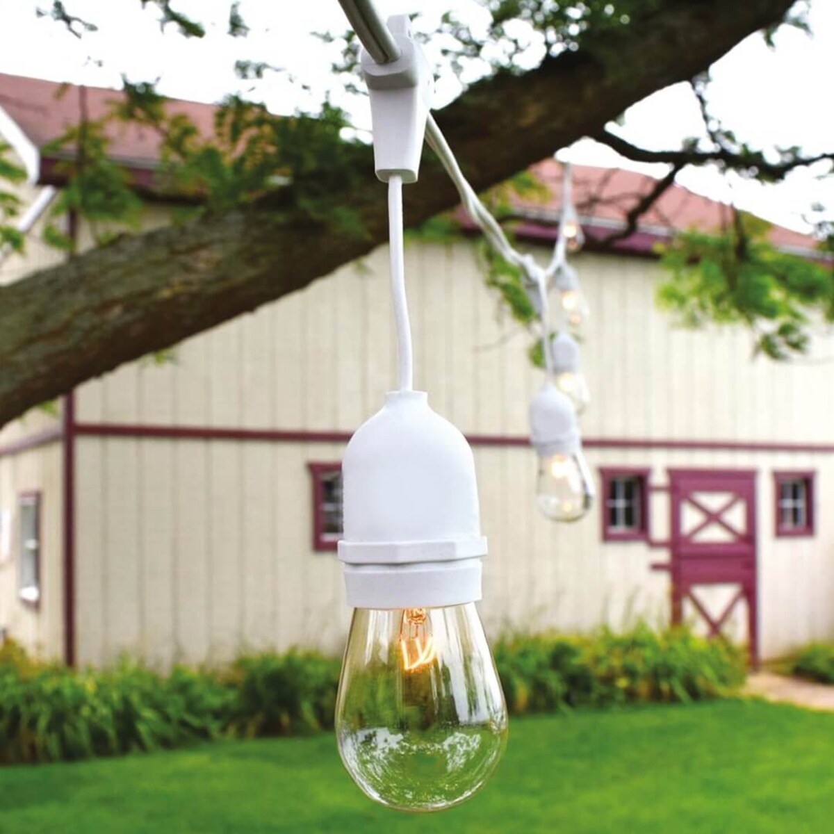 Zewnętrzny łańcuch z oprawkami na żarówki 15szt 15m biały