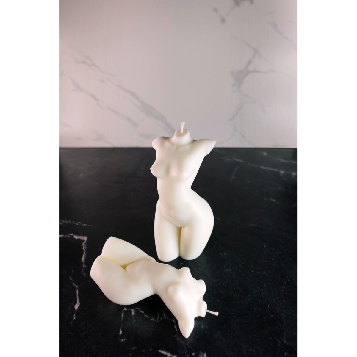 Świeca sojowa ciało kobiety Female II L, 140 g, INSPIRA