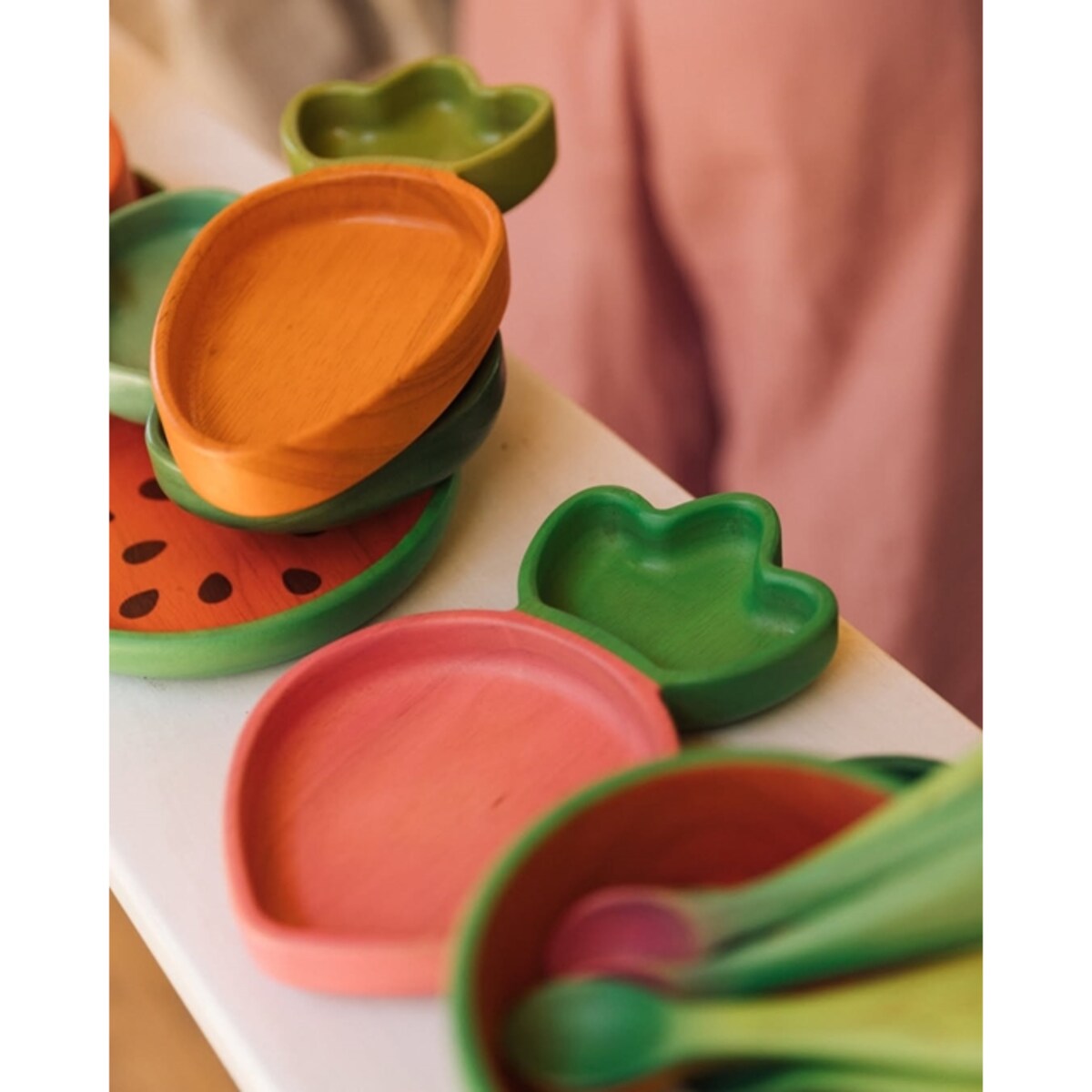 Oli & Carol Drewniane Łyżeczki dla Dzieci Marchewka i Rzodkiewka