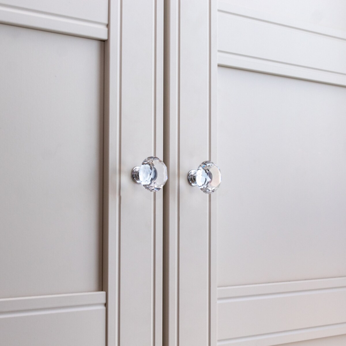 Gałka meblowa uchwyt meblowy kryształowa diamentowa glamour 31mm