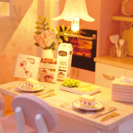 Miniaturowy domek - Wiersze i marzenia