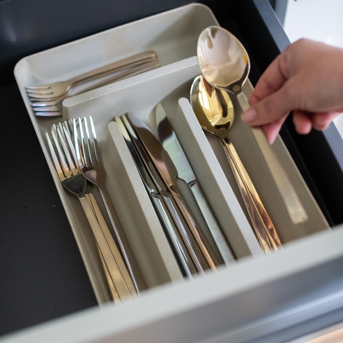 Pojemnik na sztućce do szuflady RIO, 21 x 32 x 5 cm, KOZIOL